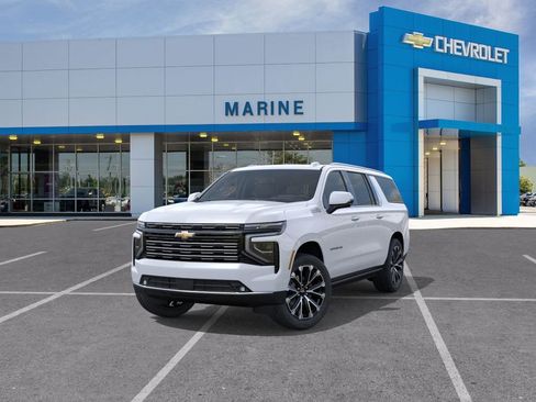 New 2026 Chevrolet Suburban High Country AWD/4WD image 8