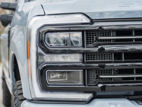 New 2026 Ford F250 Platinum AWD/4WD image 10