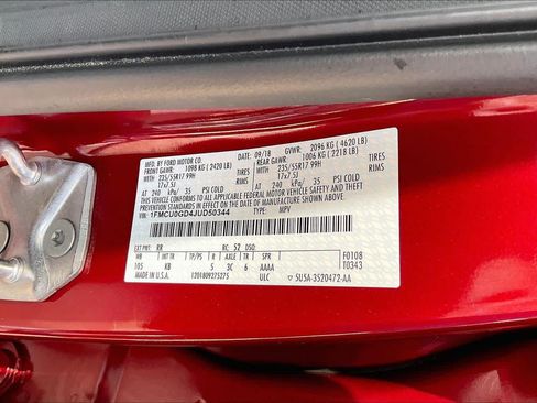 Used 2018 Ford Escape SE w/ SE Sync 3 Package FWD image 32