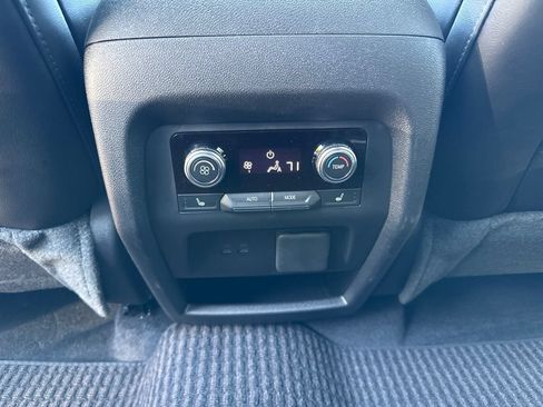 Used 2026 GMC Acadia Denali Ultimate AWD/4WD image 16