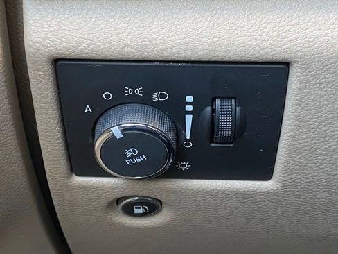 Used 2016 Jeep Grand Cherokee Laredo w/ Quick Order Package 23E image 24