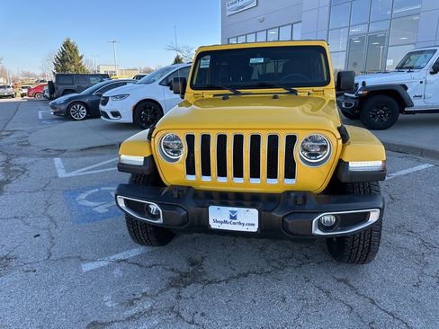 Used 2021 Jeep Wrangler Unlimited Sahara image 10