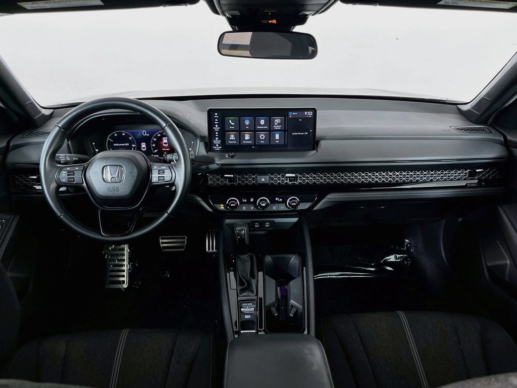 Used 2024 Honda Accord Sport image 29