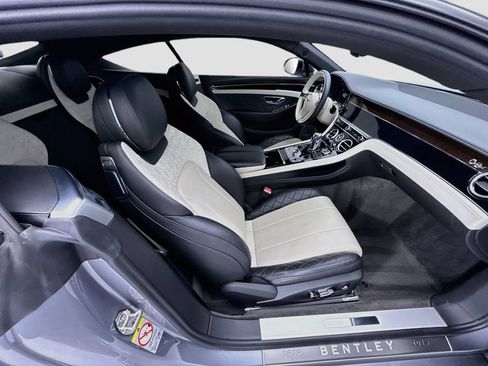 Used 2020 Bentley Continental GT AWD/4WD image 19