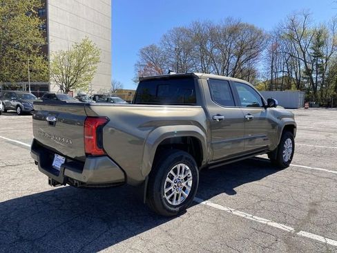 New 2026 Toyota Tacoma Limited AWD/4WD image 3