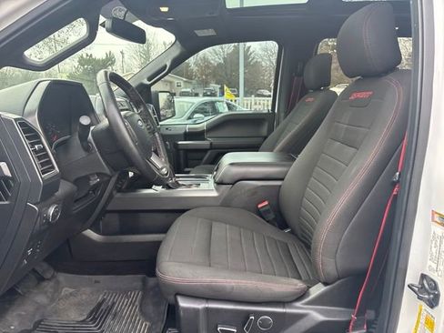 Used 2018 Ford F150 XLT w/ Equipment Group 302A Luxury image 10