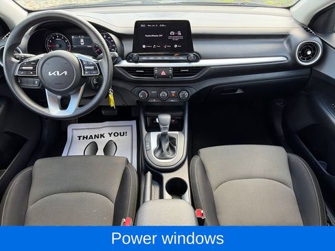 Used 2024 Kia Forte LXS FWD image 11