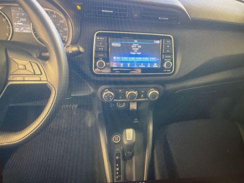 Used 2024 Nissan Kicks S w/ Interior Electronics Package image 14