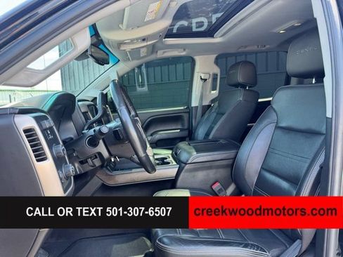 Used 2019 GMC Sierra 2500 Denali w/ Duramax Plus Package AWD/4WD image 9