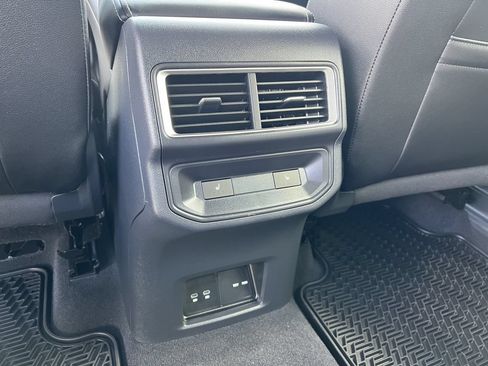 Used 2025 Volkswagen Atlas Cross Sport SEL Premium R-Line AWD/4WD image 25