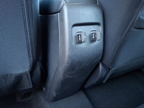 Used 2023 Nissan Kicks SV FWD image 11