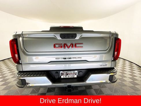 Used 2026 GMC Sierra 1500 SLT AWD/4WD image 21