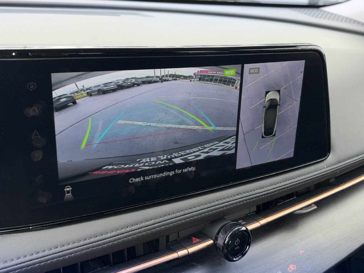 Certified 2024 Nissan Ariya AWD image 5