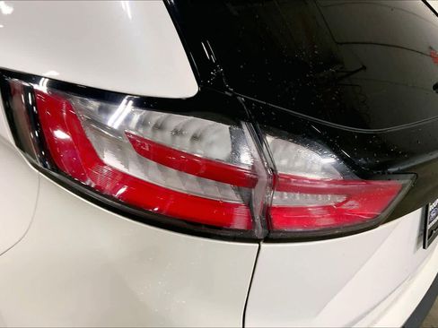 Used 2024 Ford Edge SEL w/ Convenience Package image 27