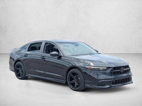 Used 2024 Honda Accord LX image 3