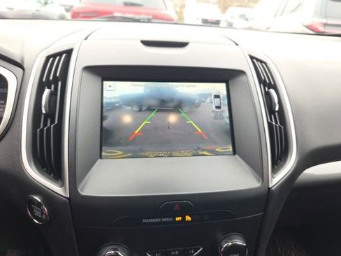 Used 2019 Ford Edge SEL w/ Equipment Group 201A image 5