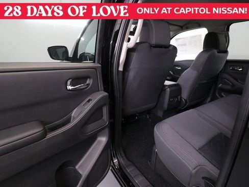 New 2025 Nissan Frontier SV w/ SV Convenience Package image 26