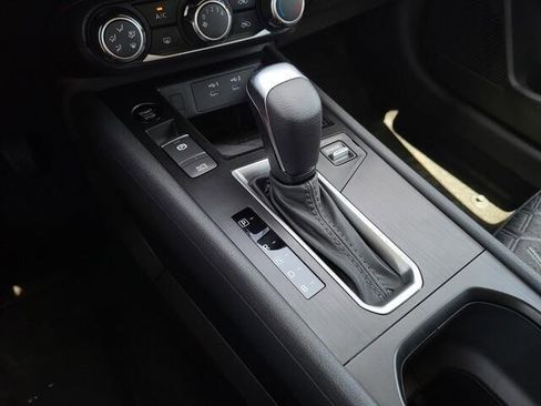 New 2025 Nissan Kicks SV w/ Illumination Package image 14