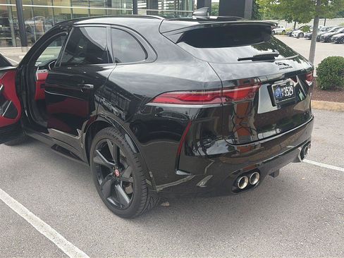 Used 2023 Jaguar F-PACE SVR AWD/4WD image 4