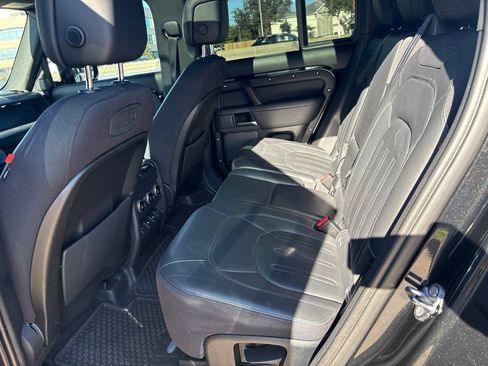 Used 2020 Land Rover Defender 110 X AWD/4WD image 19