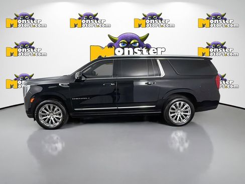 Used 2024 GMC Yukon XL Denali w/ Denali Reserve Package AWD/4WD image 8