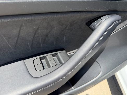 Used 2023 Tesla Model 3 Standard Range RWD image 18