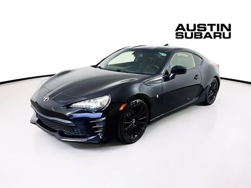 Used 2018 Toyota 86 image 3