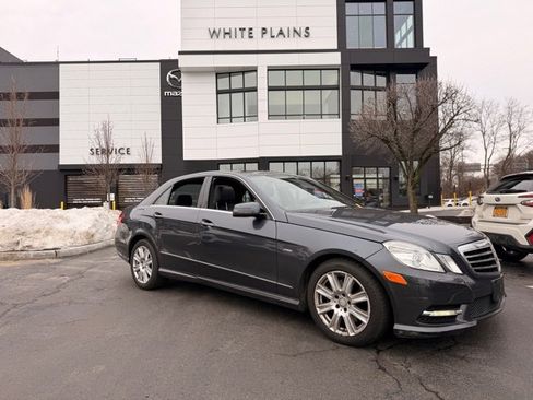 Used 2012 Mercedes-Benz E 350 4MATIC Sedan image 1