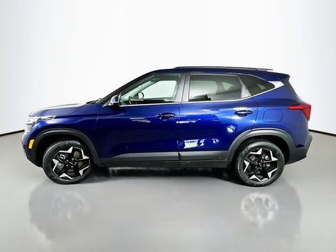 Certified 2024 Kia Seltos EX AWD/4WD image 4