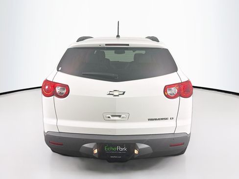 Used 2012 Chevrolet Traverse LT FWD image 7