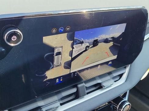 New 2026 Chevrolet Equinox LT w/ Safety and Technology Package image 25