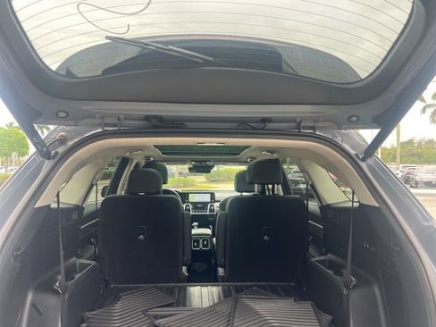 Used 2022 Kia Sorento SX Prestige image 22