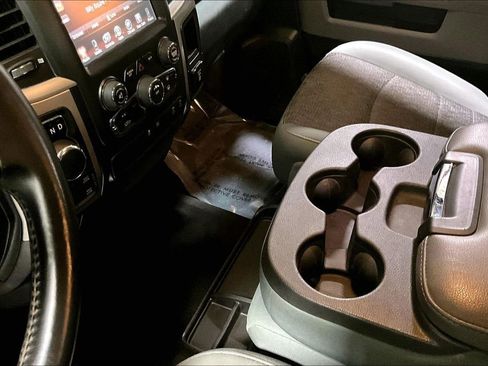 Used 2016 RAM 1500 Big Horn image 29