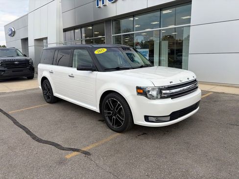 Used 2015 Ford Flex SEL w/ Equipment Group 202A AWD/4WD image 12