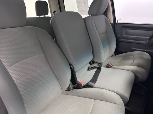 Used 2017 RAM 1500 Express w/ Black Ram 1500 Express Group image 35