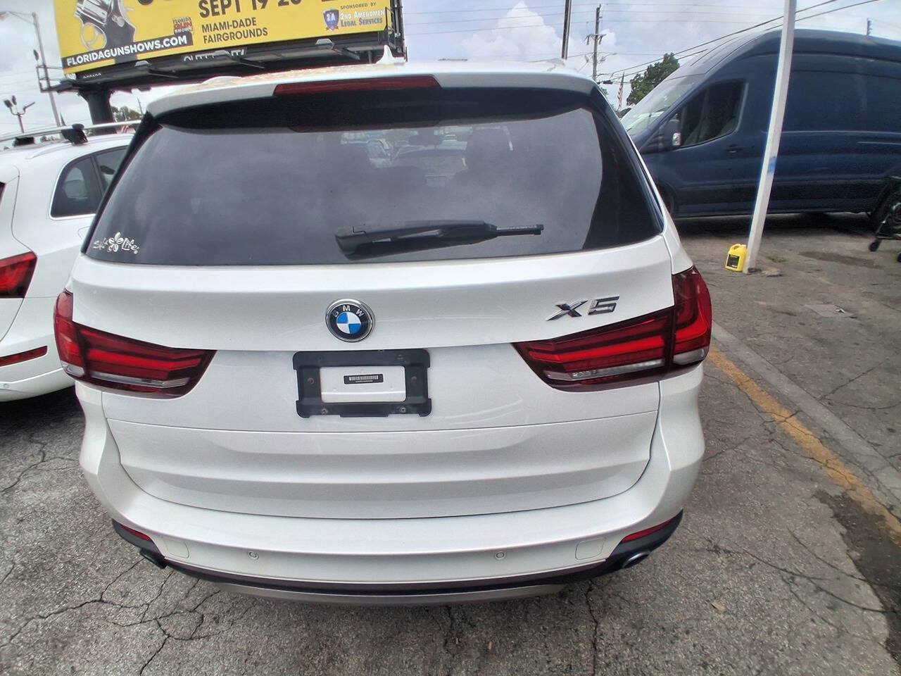 Used 2017 BMW X5 xDrive35i AWD/4WD image 3