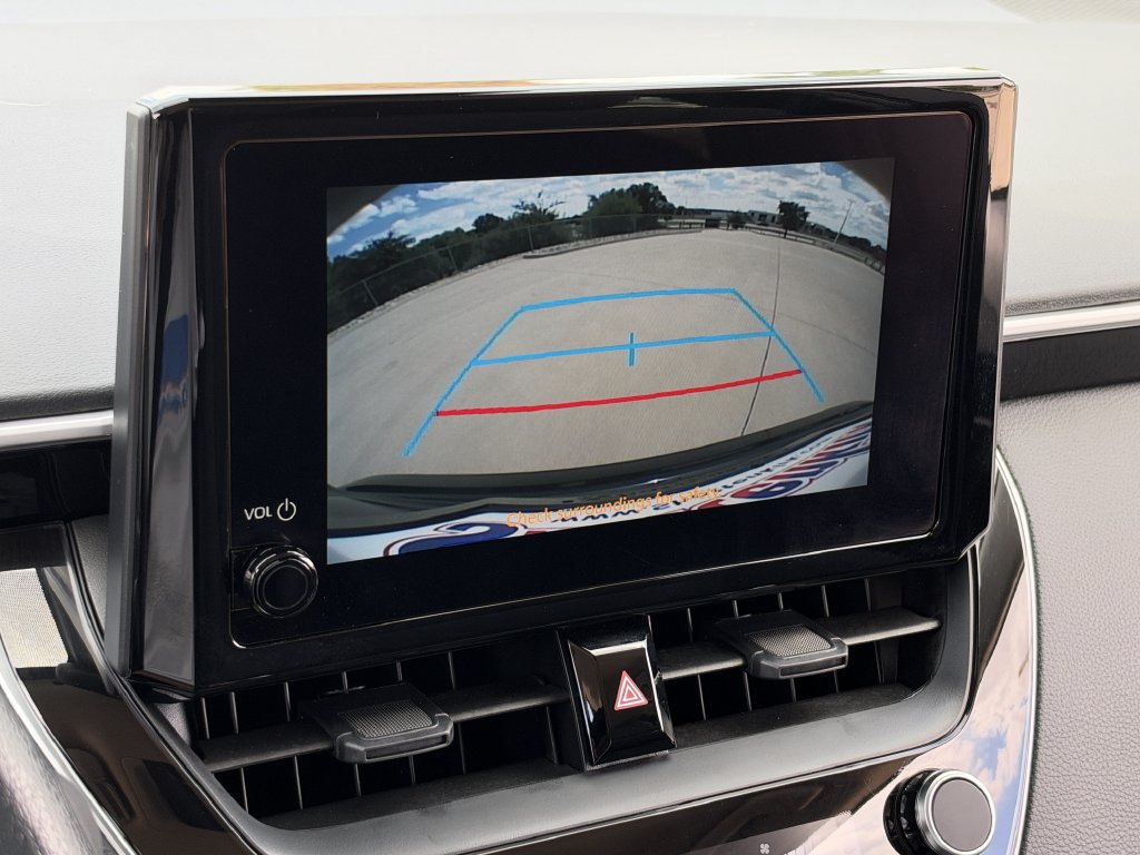Used 2026 Toyota Corolla LE FWD image 18