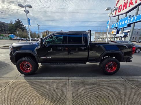 Used 2022 GMC Sierra 2500 AT4 w/ AT4 Premium Plus Package image 8