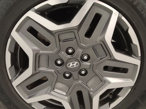 Used 2022 Hyundai Santa Fe Limited FWD image 31
