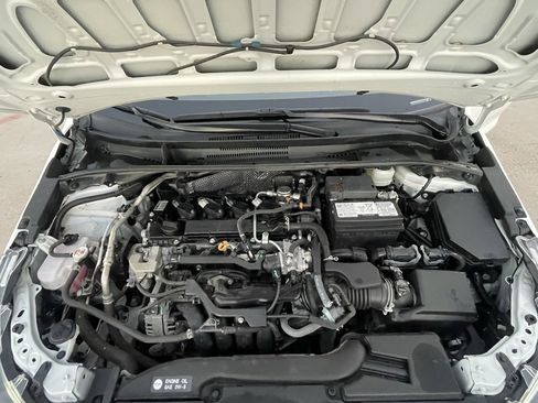 Used 2024 Toyota Corolla LE image 24