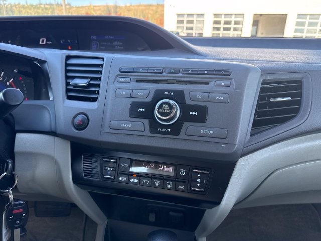 Used 2012 Honda Civic Hybrid Sedan image 24