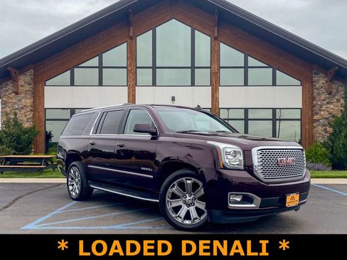 Used 2017 GMC Yukon XL Denali w/ Open Road Package AWD/4WD image 1