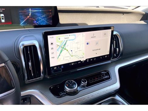 New 2026 Ford Expedition Platinum AWD/4WD image 8