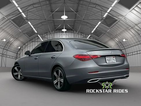 Used 2022 Mercedes-Benz C 300 Sedan image 4
