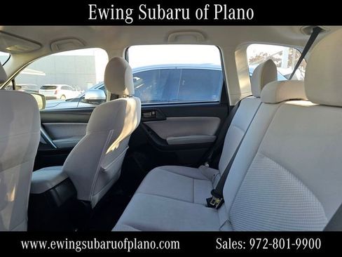 Used 2017 Subaru Forester 2.5i w/ Alloy Wheel Package image 10