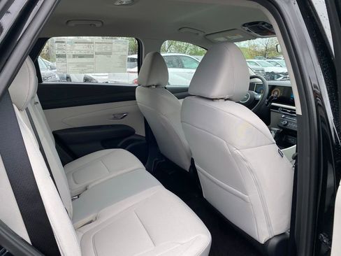 New 2026 Hyundai Tucson SE FWD image 31
