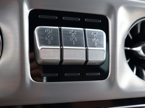 Used 2022 Mercedes-Benz G 550 image 31