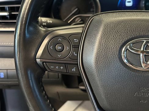 Used 2021 Toyota Camry SE AWD/4WD image 11