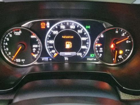 Used 2024 Chevrolet Blazer RS w/ Enhanced Convenience Package image 24