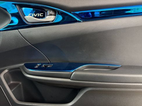 Used 2019 Honda Civic Sport image 16
